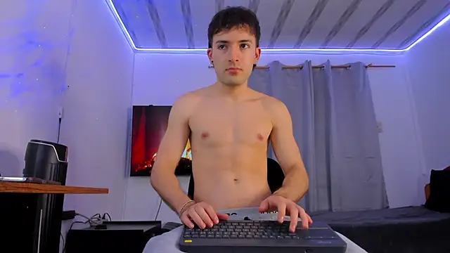 bower and colucci online show from February 8, 11:02 pm