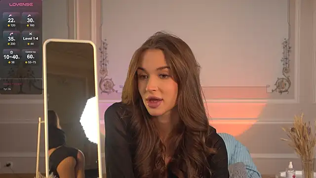 happywhores online show from December 16, 10:47 pm