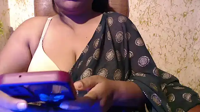 Prita07 online show from April 24, 11:12 am