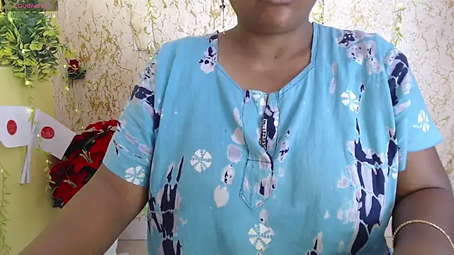 Prita07 online show from June 27, 4:07 am