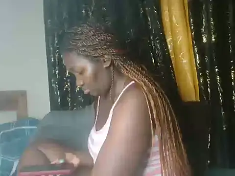 Snapshot of Sexxy_pretty24 chatting on June 19, 8:25 pm Sexxy pretty24 online show from June 19, 8:25 pm