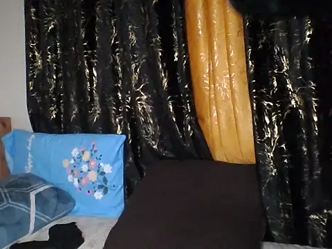 Snapshot of Sexxy_pretty24 chatting on July 13, 6:07 pm Sexxy pretty24 online show from July 13, 6:07 pm
