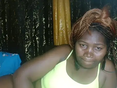 Snapshot of Sexxy_pretty24 chatting on July 7, 7:50 pm Sexxy pretty24 online show from July 7, 7:50 pm