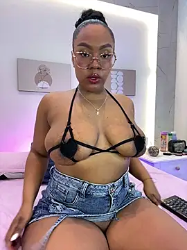 Esmeralda Duarte online show from March 23, 4:23 am