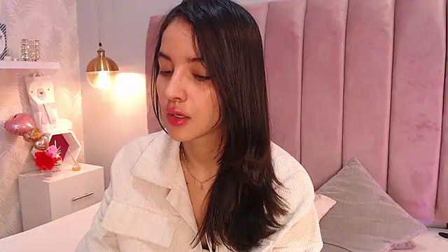 LeenaBrown online show from February 5, 12:34 pm