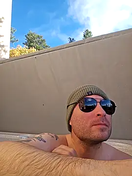 JeepinAround online show from October 14, 3:01 pm