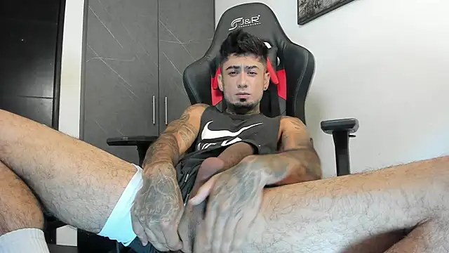 sergiio mesa27 online show from October 4, 1:45 pm