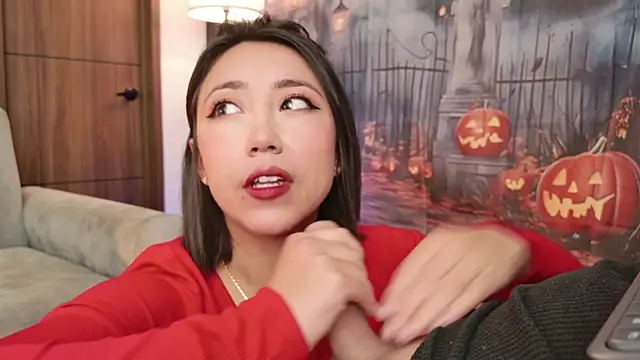 Snapshot of Hot_Couple666 chatting on October 29, 3:44 pm Hot Couple666 online show from October 29, 3:44 pm