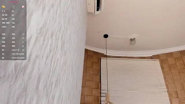 Lissalittlee online show from March 4, 7:43 pm