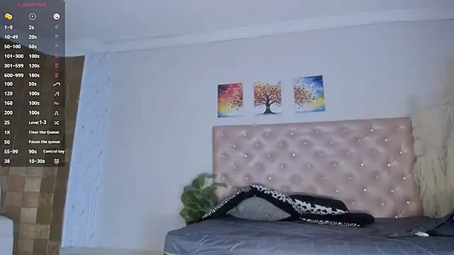 Lissalittlee online show from October 28, 7:46 pm