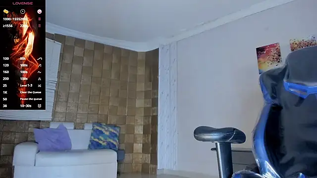 Lissalittlee online show from September 10, 8:08 pm