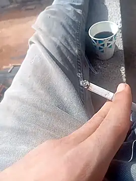 Snapshot of Kurtsikici@xh chatting on October 21, 9:30 am Kurtsikicixh online show from October 21, 9:30 am