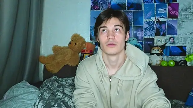 Snapshot of pepedastro chatting on September 28, 9:55 pm pepedastro online show from September 28, 9:55 pm