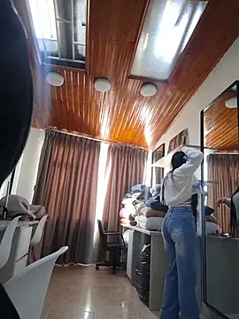 miel gomez online show from February 13, 9:48 pm