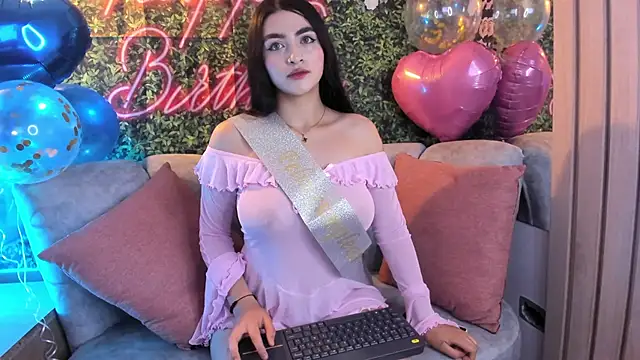 miel gomez online show from September 8, 10:20 pm
