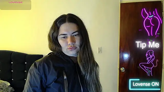 melpark online show from February 20, 1:24 pm