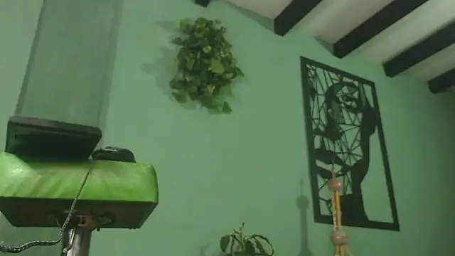 thirstymoonxx online show from November 20, 4:02 am