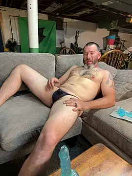 bongripingclitlicker online show from April 16, 3:40 am