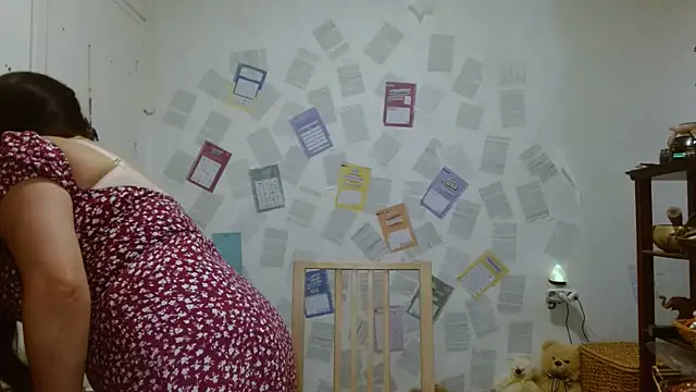 Snapshot of KeisyNeonX chatting on June 24, 2:59 pm KeisyNeonX online show from June 24, 2:59 pm