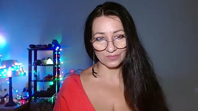 KeisyNeonX online show from October 6, 7:47 pm