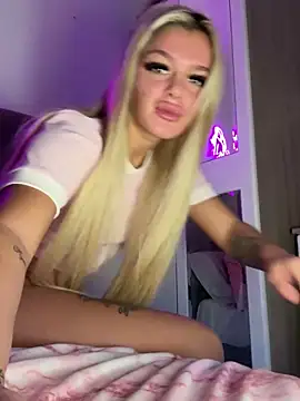 IrishTeenBarbie69 online show from January 19, 2:38 pm