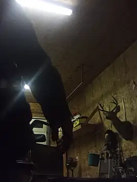 Snapshot of only_yours_for_now chatting on December 16, 8:07 am only yours for now online show from December 16, 8:07 am