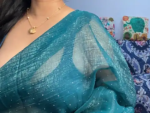 Aishwarya 101  online show from October 25, 9:48 pm