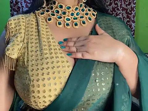 Aishwarya 101  online show from September 19, 12:20 pm