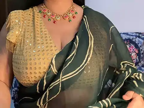 Aishwarya 101  online show from September 26, 6:15 pm