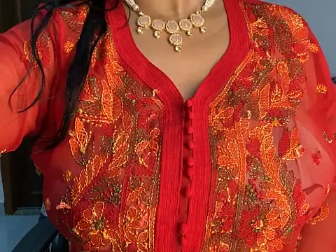 Aishwarya 101  online show from September 25, 5:19 pm