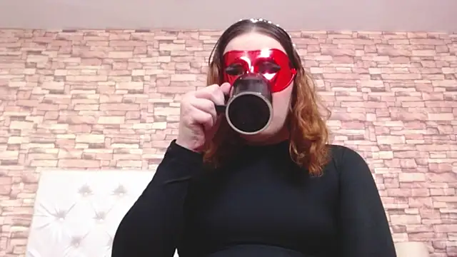 Snapshot of Pearl_Michelts chatting on February 14, 1:00 pm Pearl Michelts online show from February 14, 1:00 pm