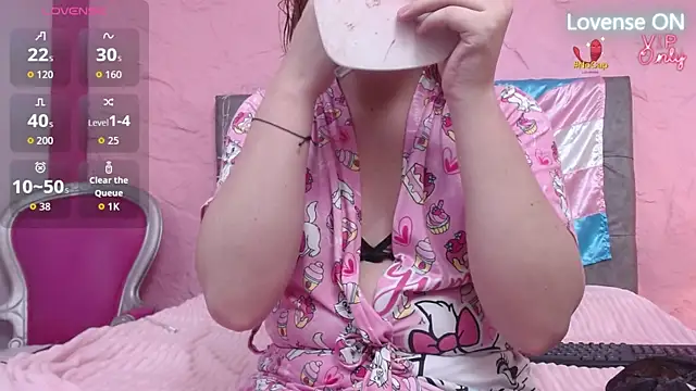 Pearl Michelts online show from March 11, 11:59 am