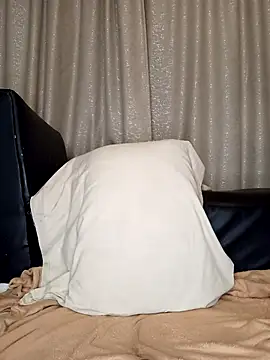 ANAYA-B online show from December 13, 8:04 pm