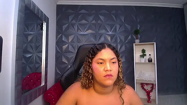 Cristal War online show from December 21, 11:05 pm