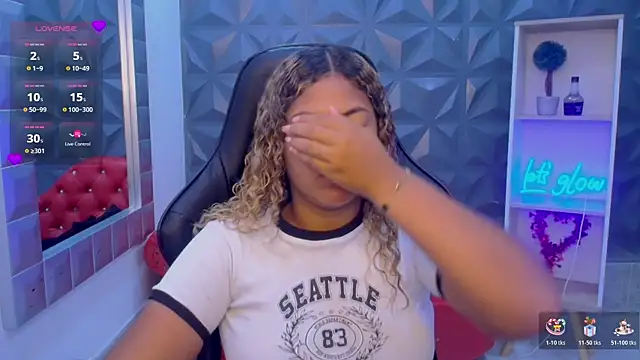 Cristal War online show from April 13, 9:19 pm