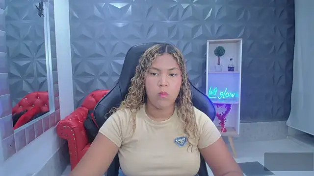 Cristal War online show from March 16, 11:07 pm