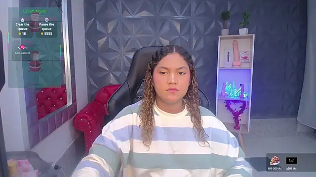 Cristal War online show from December 18, 10:46 pm