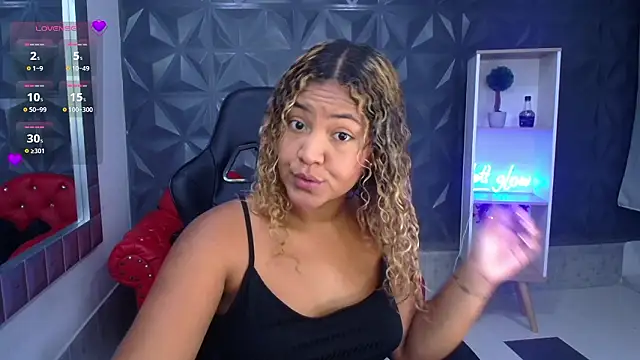 Cristal War online show from March 19, 11:05 pm