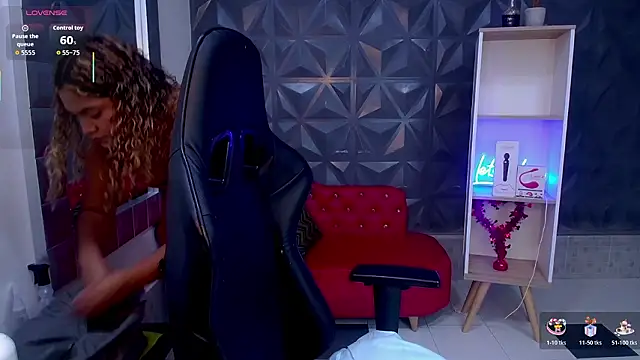 Cristal War online show from February 3, 10:48 pm