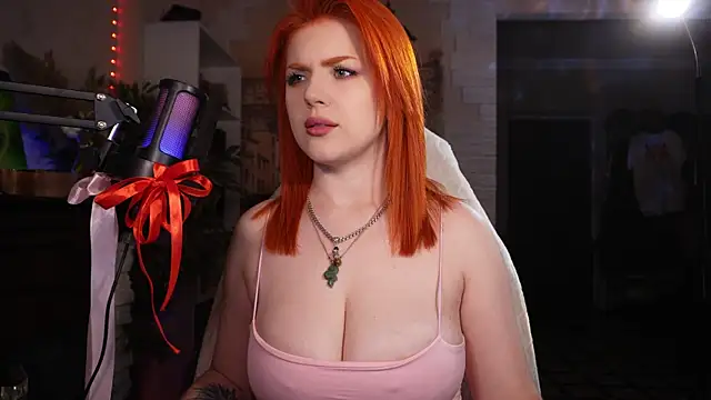 Snapshot of Chriss_Fox chatting on March 5, 3:18 pm Chriss Fox online show from March 5, 3:18 pm