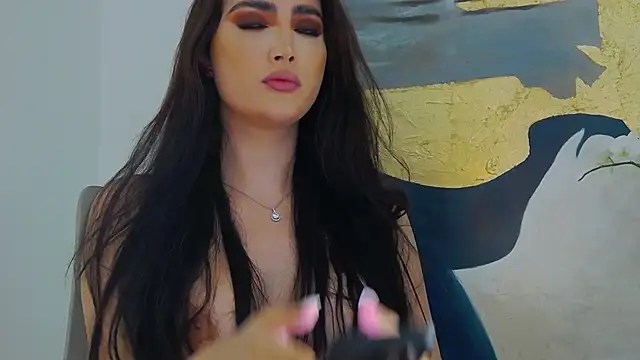 Snapshot of _BellaDonna_ chatting on February 6, 11:37 pm BellaDonna online show from February 6, 11:37 pm