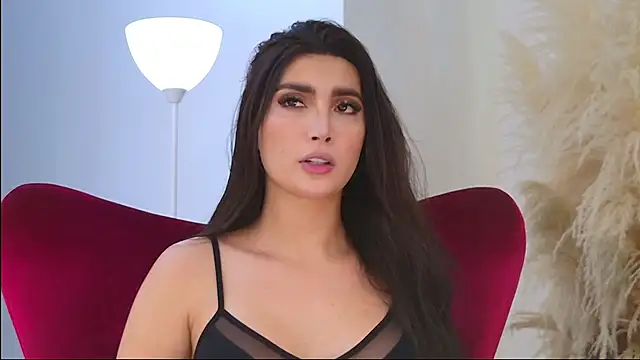 Snapshot of _BellaDonna_ chatting on November 22, 1:15 am BellaDonna online show from November 22, 1:15 am