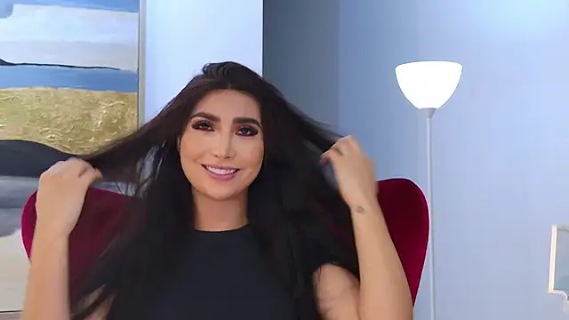 Snapshot of _BellaDonna_ chatting on December 17, 1:21 am BellaDonna online show from December 17, 1:21 am