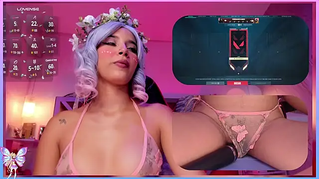 Snapshot of SweetieCloe_ chatting on October 18, 9:28 pm SweetieCloe online show from October 18, 9:28 pm
