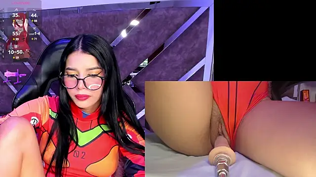 Snapshot of SweetieCloe_ chatting on March 21, 9:34 pm SweetieCloe online show from March 21, 9:34 pm