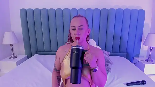 ChannelFox   online show from November 26, 7:58 pm