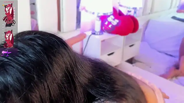 Miliaangeles online show from October 18, 12:18 pm