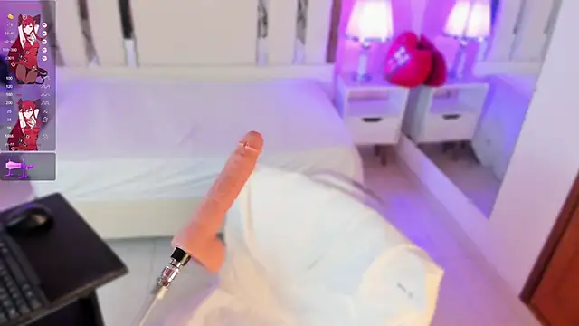 Miliaangeles online show from October 25, 12:28 pm