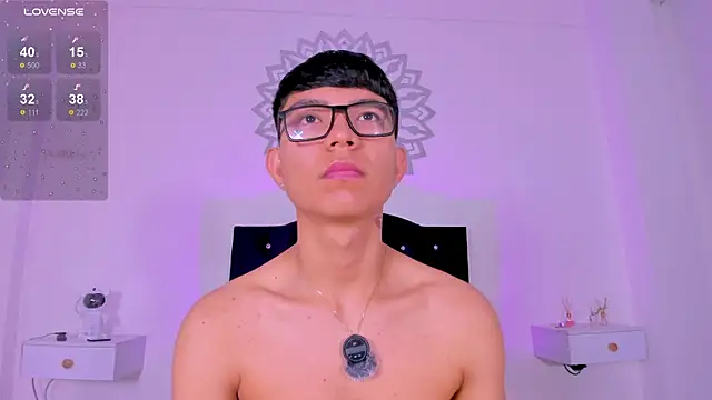 CodyTwink online show from March 28, 1:34 pm