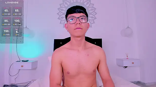 CodyTwink online show from November 21, 5:23 pm